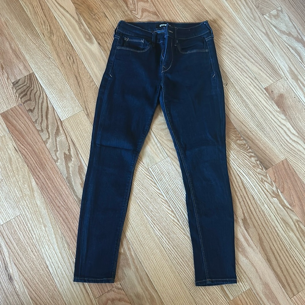 Skinny jeans